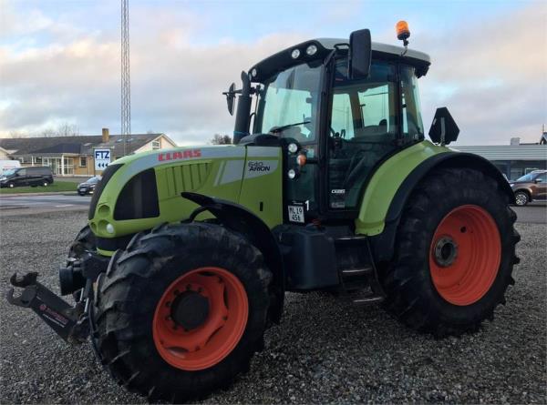 CLAAS Arion 640 Cebis