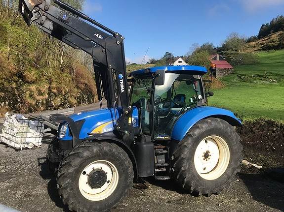 New Holland T 6070