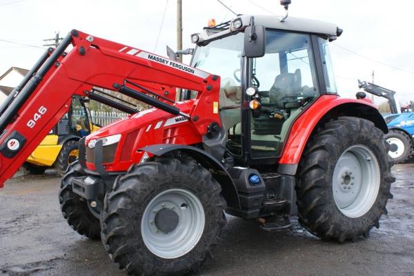 Massey Ferguson 5612