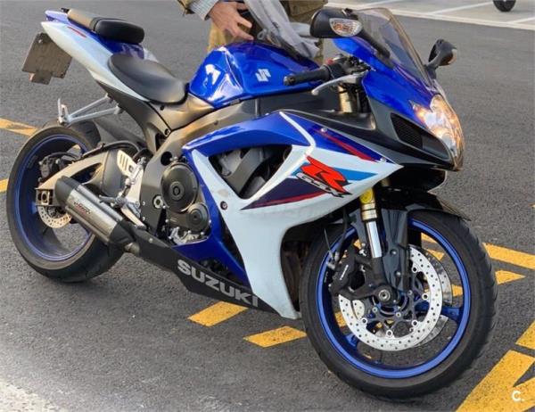 SUZUKI GSX R600