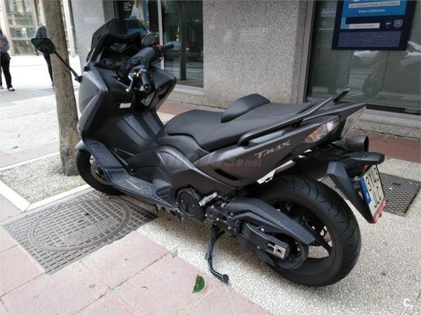 YAMAHA T-Max