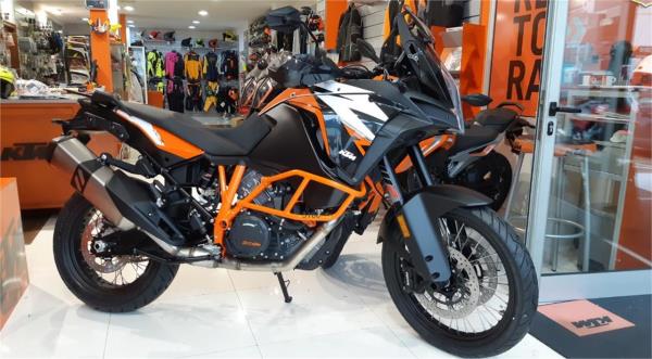 KTM 1290 SUPER ADVENTURE