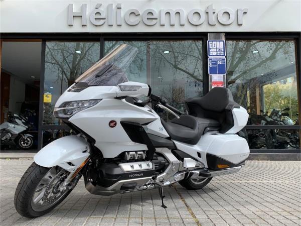 HONDA GOLD WING