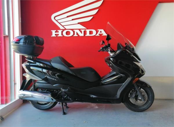 HONDA FORZA 250 X