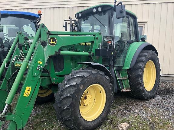 John Deere 6320