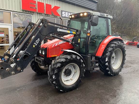 Massey Ferguson 5455