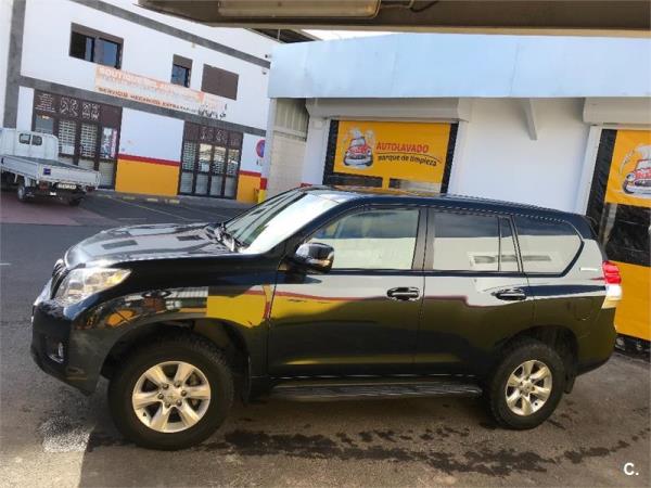 TOYOTA Land Cruiser 3.0 D4D VXL AUTO 5p.