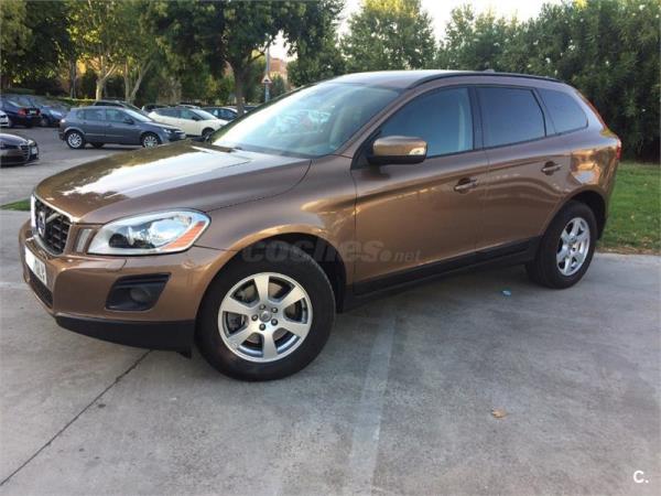 VOLVO XC60 D5 AWD Momentum 5p.