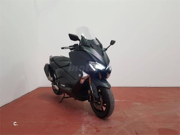 YAMAHA T-Max 530 ABS DX