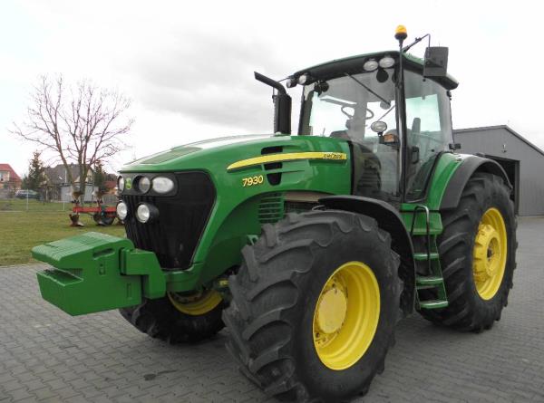 John Deere 7930