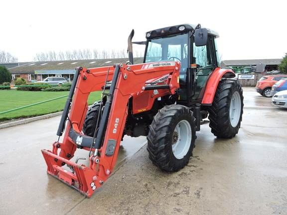 Massey Ferguson 5455