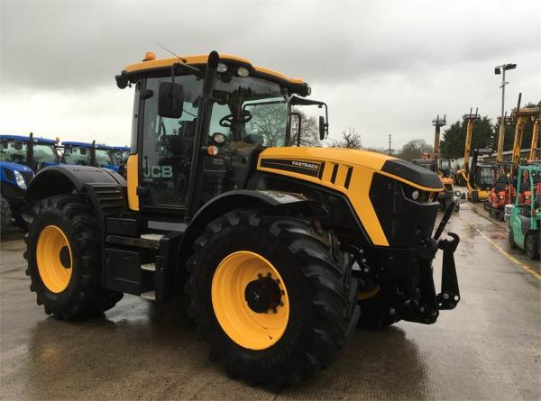 JCB 4220 Fastrac Tractor (ST4273)