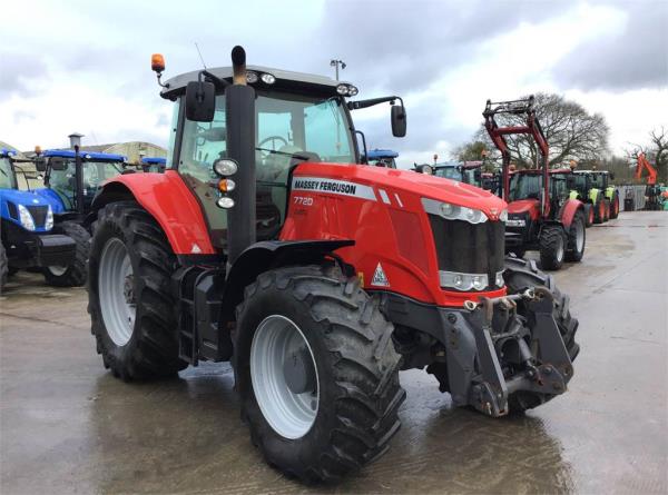 Massey Ferguson 7720 DYNA 6 TRACTOR (ST3192)