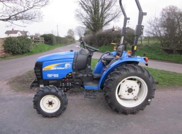 New Holland T1560 4WD