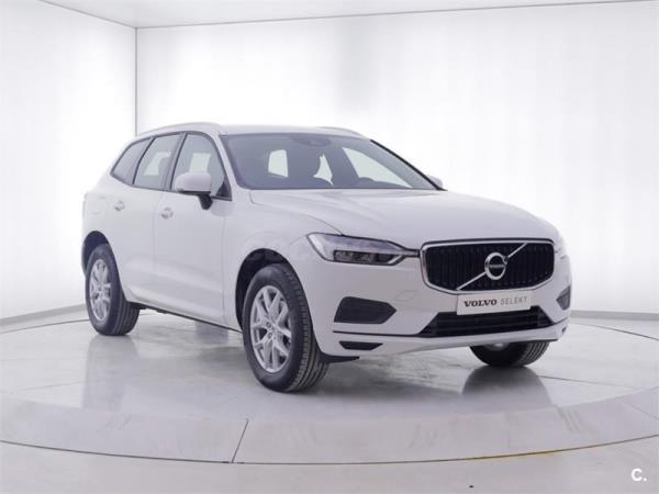 VOLVO XC60 2.0 D4 AWD Momentum Auto 5p.