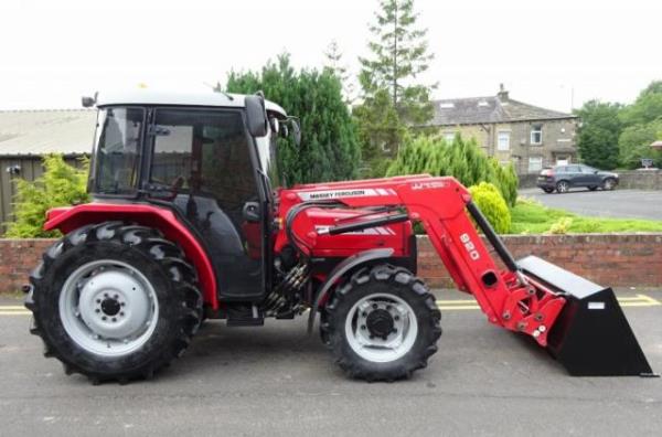 Massey Ferguson 420