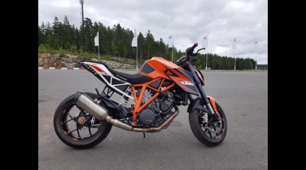 KTM 1290