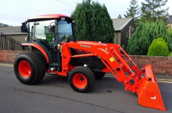 Kubota L5740