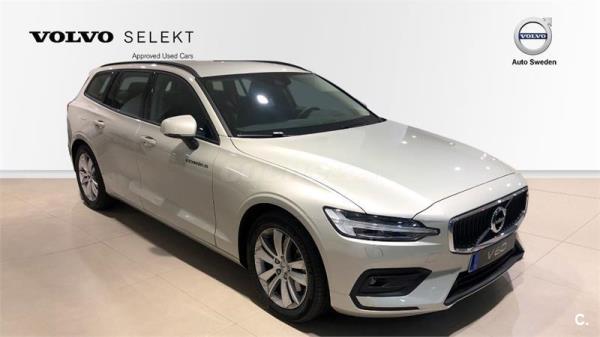 VOLVO V60 2.0 D4 Momentum Auto 5p.