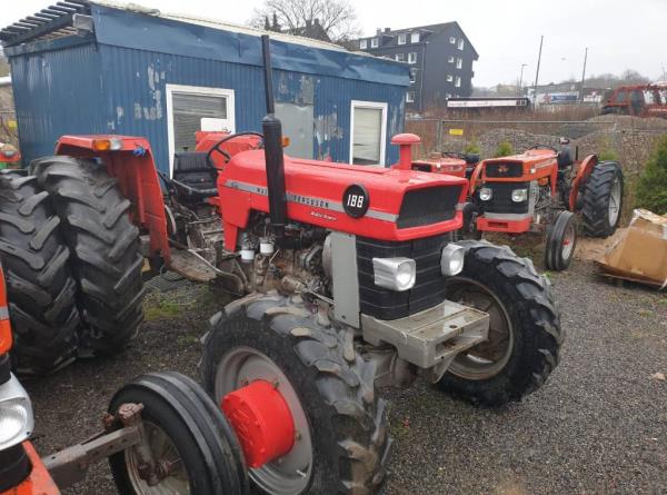 Massey Ferguson 188