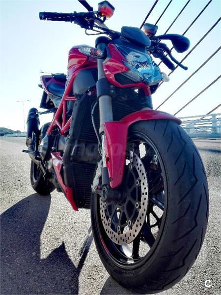 DUCATI Streetfighter 848