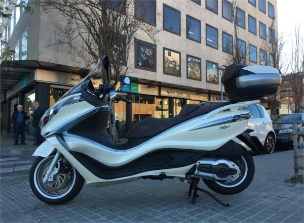 PIAGGIO X10 500 EXECUTIVE