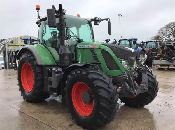 Fendt 718 Profi Tractor (ST4276)