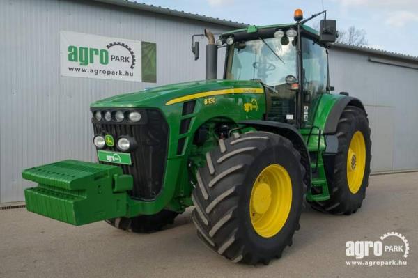 John Deere 8430 ILS (9116 hours), 40 km h 16 5 Powershift