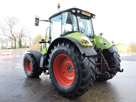 CLAAS Arion 640