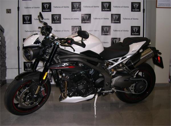 TRIUMPH SPEED TRIPLE