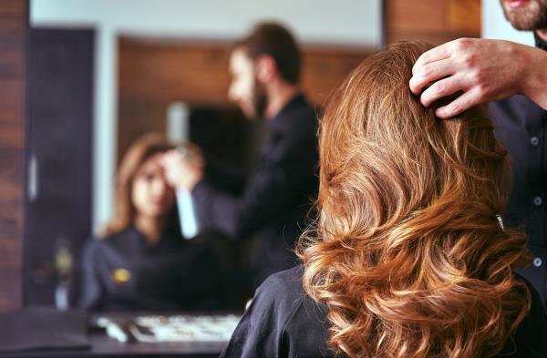  Peluquero, Peluquería para comuniones