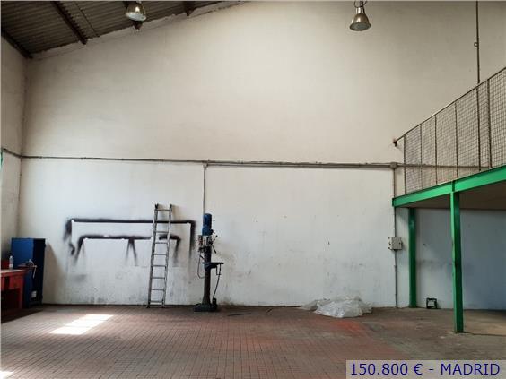 Se vende industrial de 435 metros en Torrejón de la Calzada Madrid