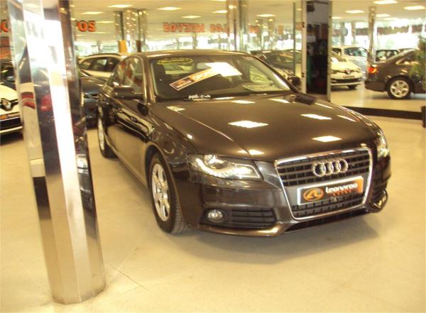 Audi a4 4 puertas Diesel del año 2011