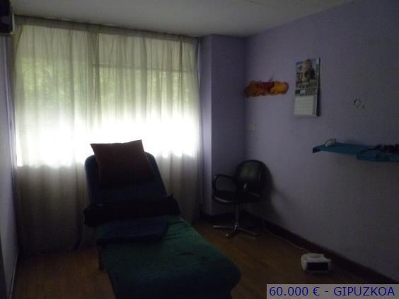 Se vende local de 12 metros en Eibar Gipuzkoa