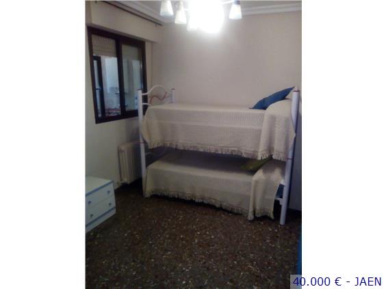 Vendo garaje de 104 metros en Linares Jaén