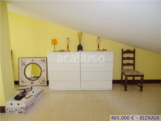 Vendo casa de 4 habitaciones en Artzentales Bizkaia