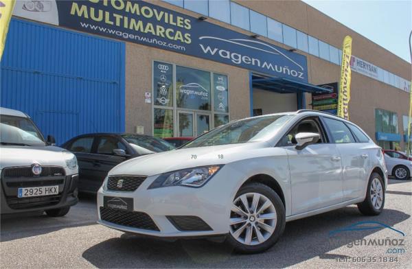 Seat leon 5 puertas Diesel del año 2014