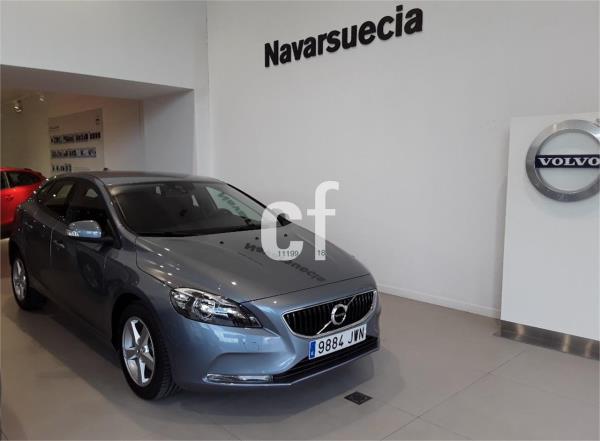 Volvo v40 5 puertas Diesel del año 2017