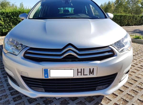 Citroen c4 5 puertas Diesel del año 2012