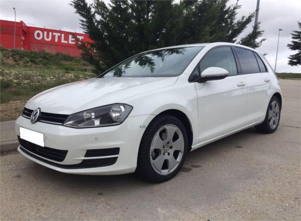 Volkswagen golf 5 puertas Diesel del año 2013