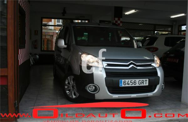 Citroen berlingo 5 puertas Diesel del año 2009