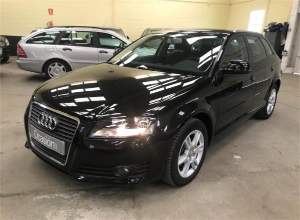 Audi a3 5 puertas Diesel del año 2010