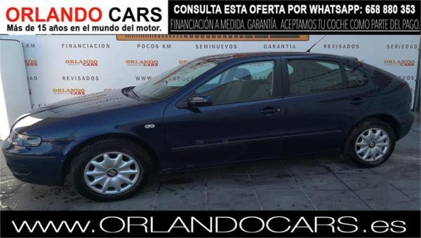 Seat leon 5 puertas Gasolina del año 2001