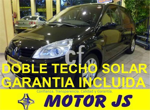 Renault scenic 5 puertas Diesel del año 2008