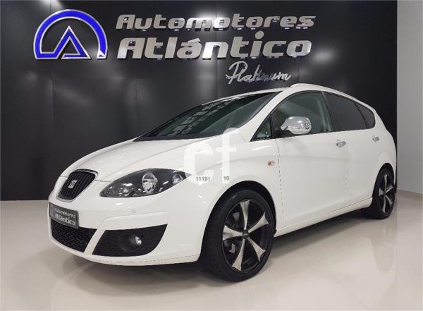 Seat altea 5 puertas Diesel del año 2010