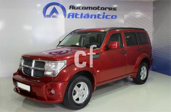 Dodge nitro 5 puertas Diesel del año 2010