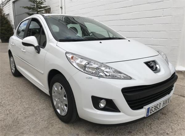 Peugeot 207plus 5 puertas Diesel del año 2014