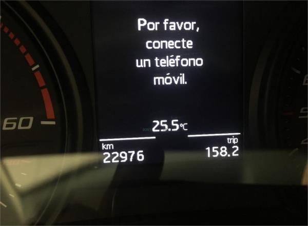 Seat leon 5 puertas Diesel del año 2015