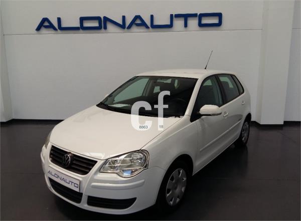 Volkswagen polo 5 puertas Gasolina del año 2008