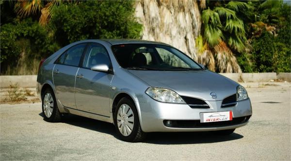 Nissan primera 5 puertas Diesel del año 2005